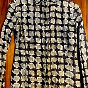 Women shirt Italian cut. Size 42.